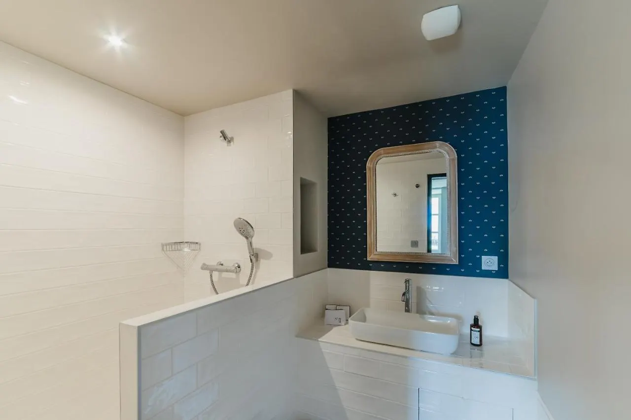 Hotel La Robeyere; BW Signature Collection Embrun 4*,