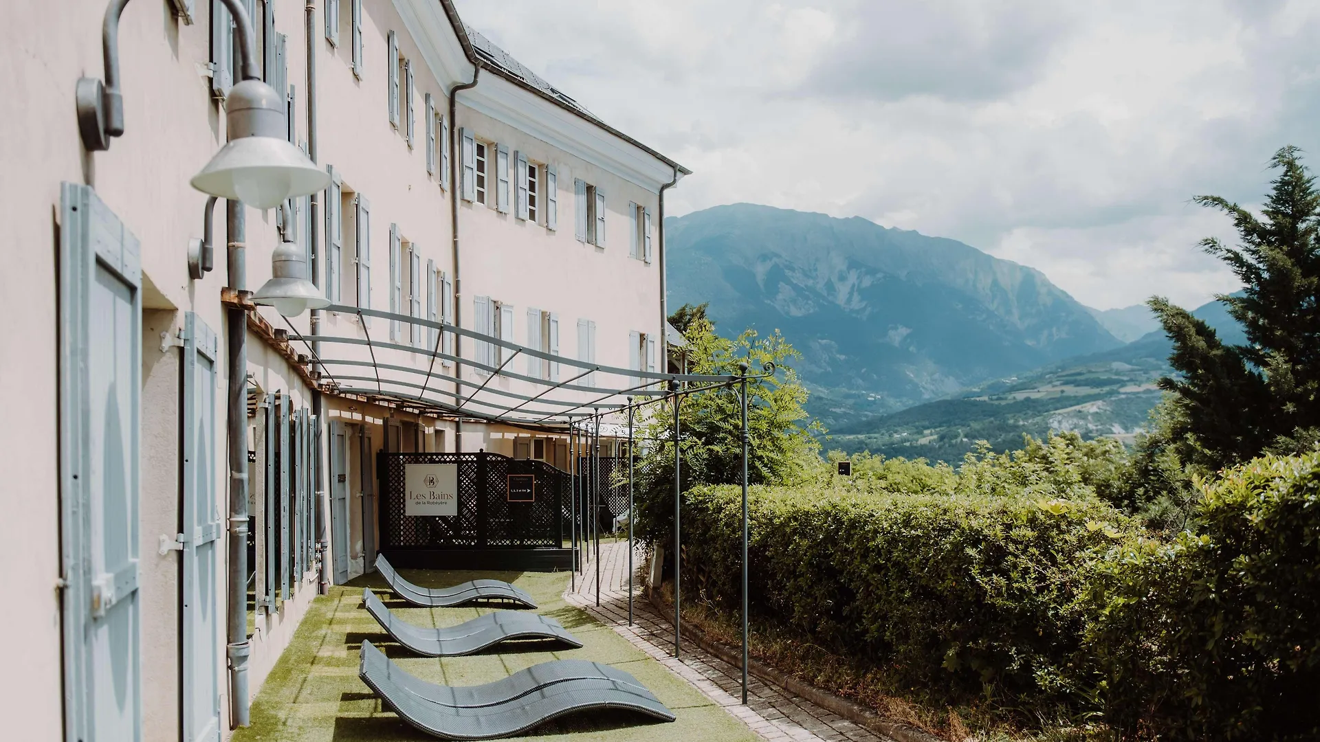 Hotel La Robeyere; BW Signature Collection Embrun