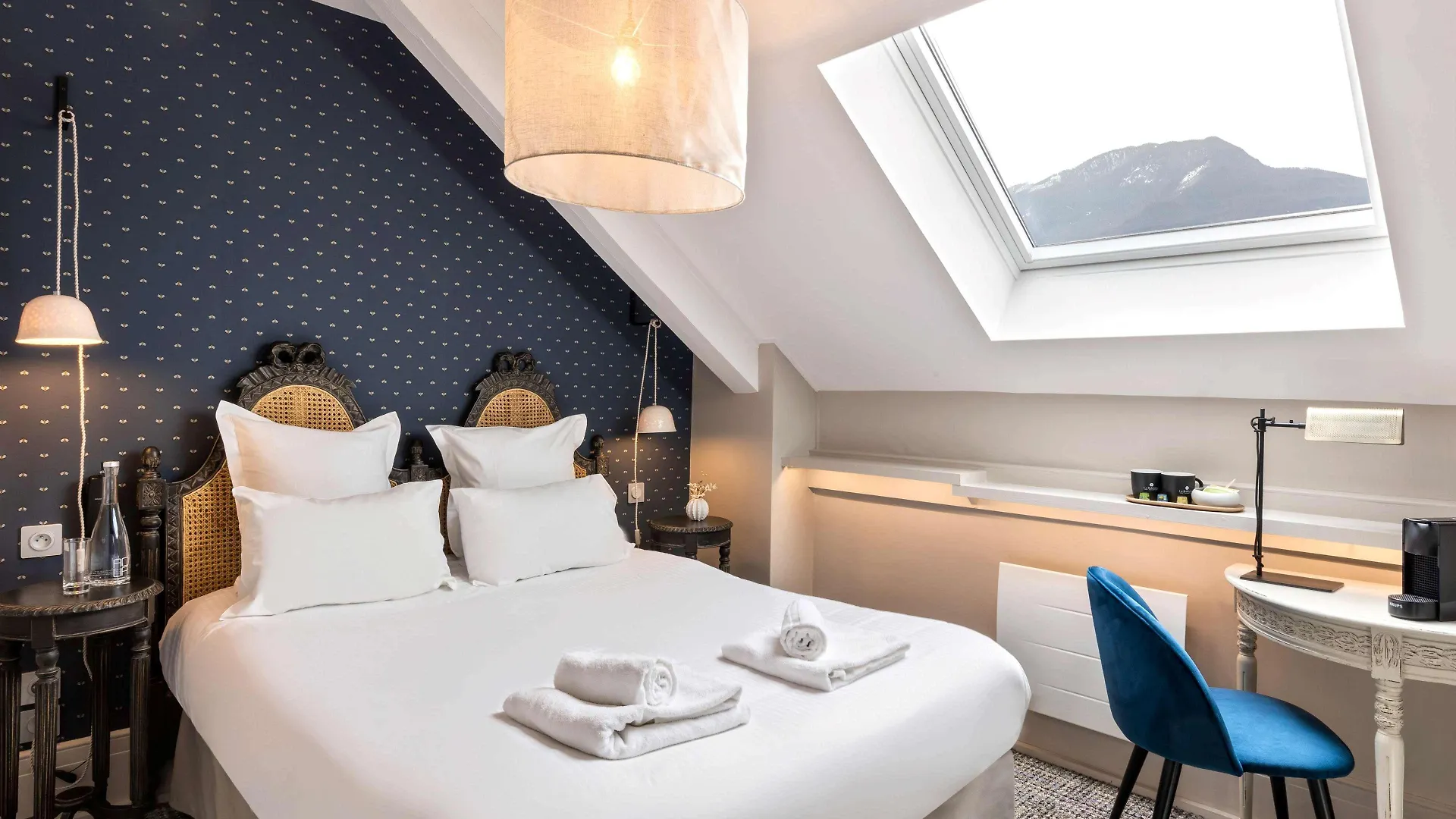 Hotel La Robeyere; BW Signature Collection Embrun 4*,  France